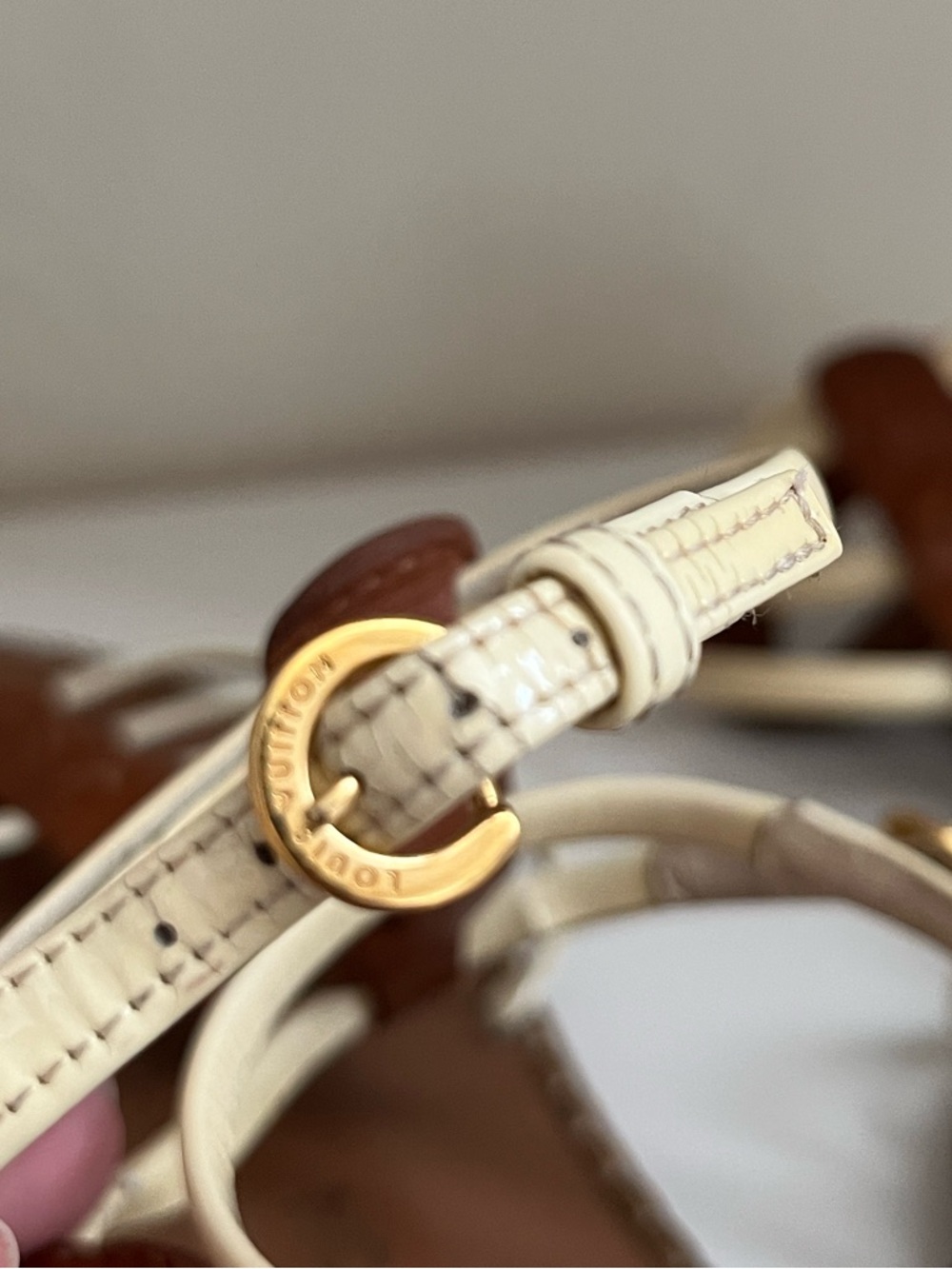 Louis Vuitton Brown and Cream Monogram Strappy Sandals - Picture 13 of 13